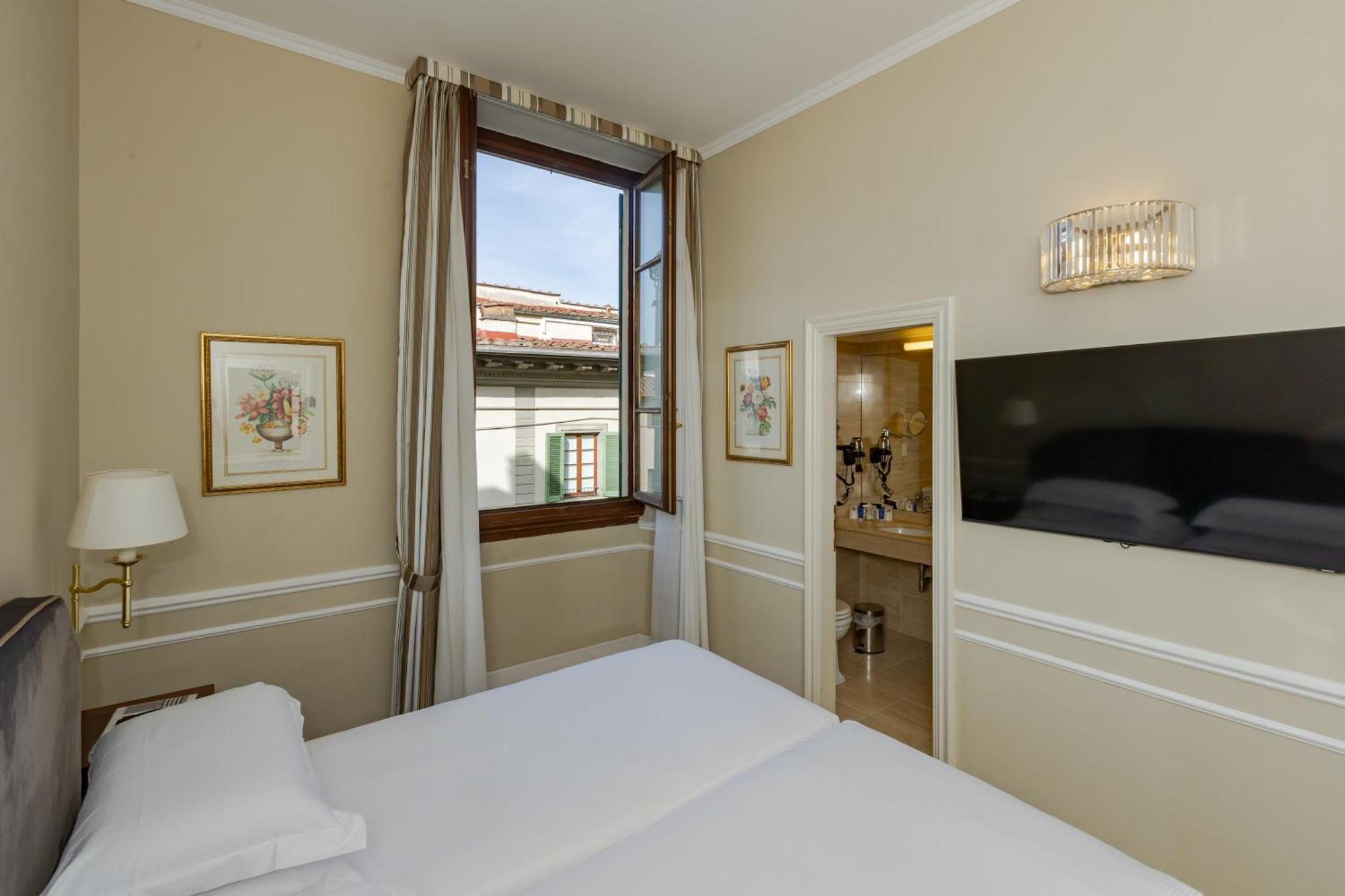 Fh55 Hotel Calzaiuoli Florencie Exteriér fotografie